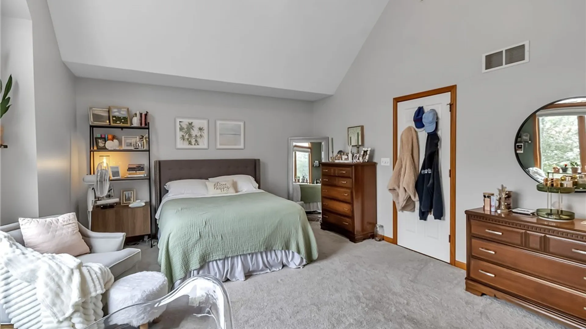 Property at 48 Pineview Court, West Seneca, NY 14224 18