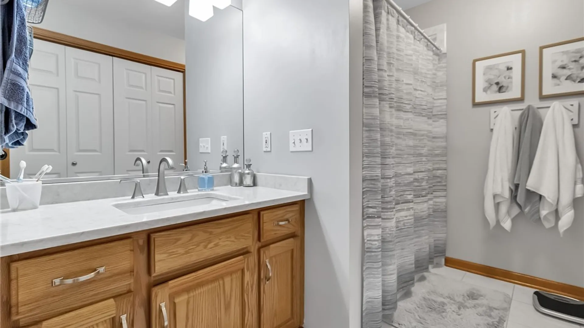 Property at 48 Pineview Court, West Seneca, NY 14224 26