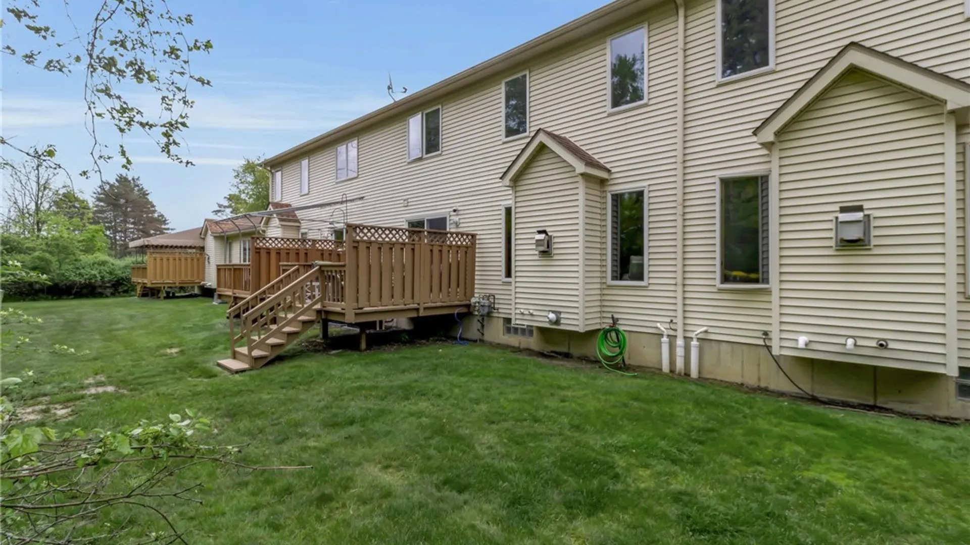 Property at 48 Pineview Court, West Seneca, NY 14224 37