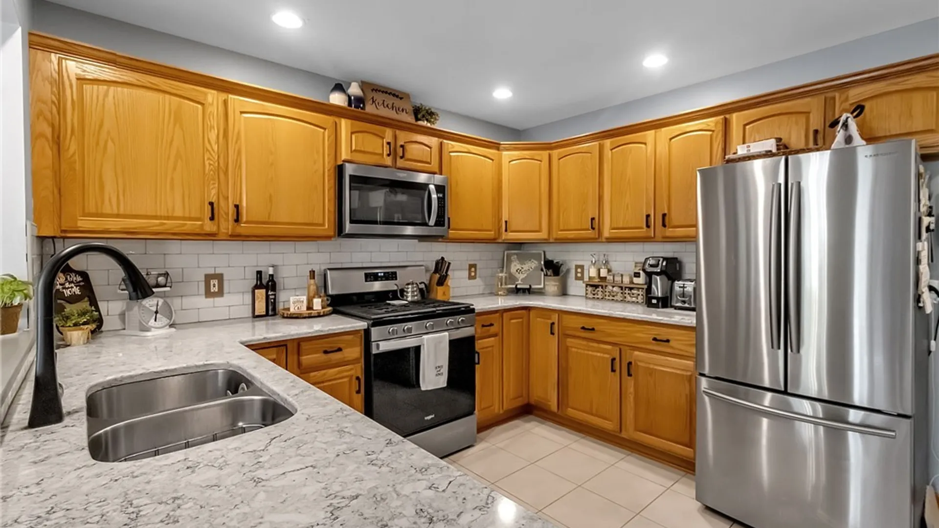 Property at 48 Pineview Court, West Seneca, NY 14224 8