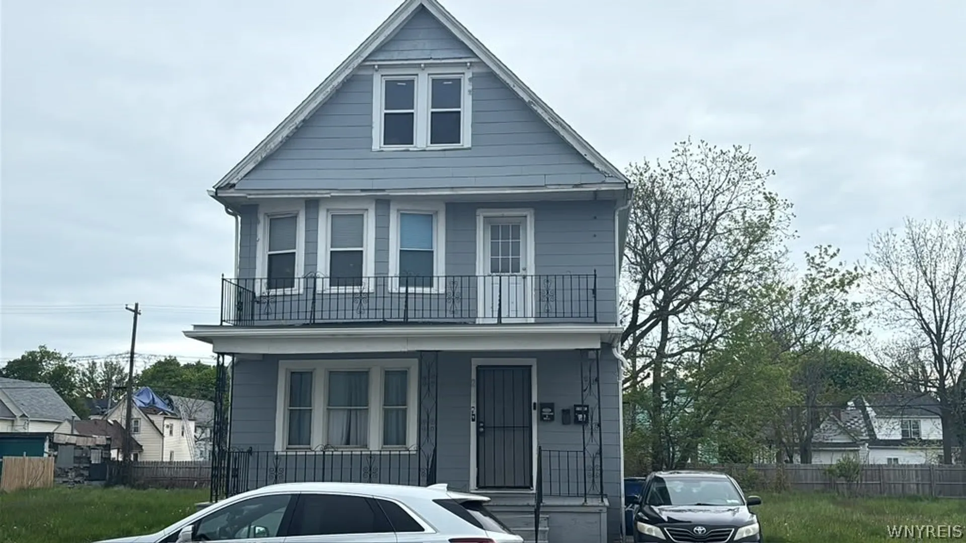 Property at 211 Grider Street, Buffalo, NY 14215 2