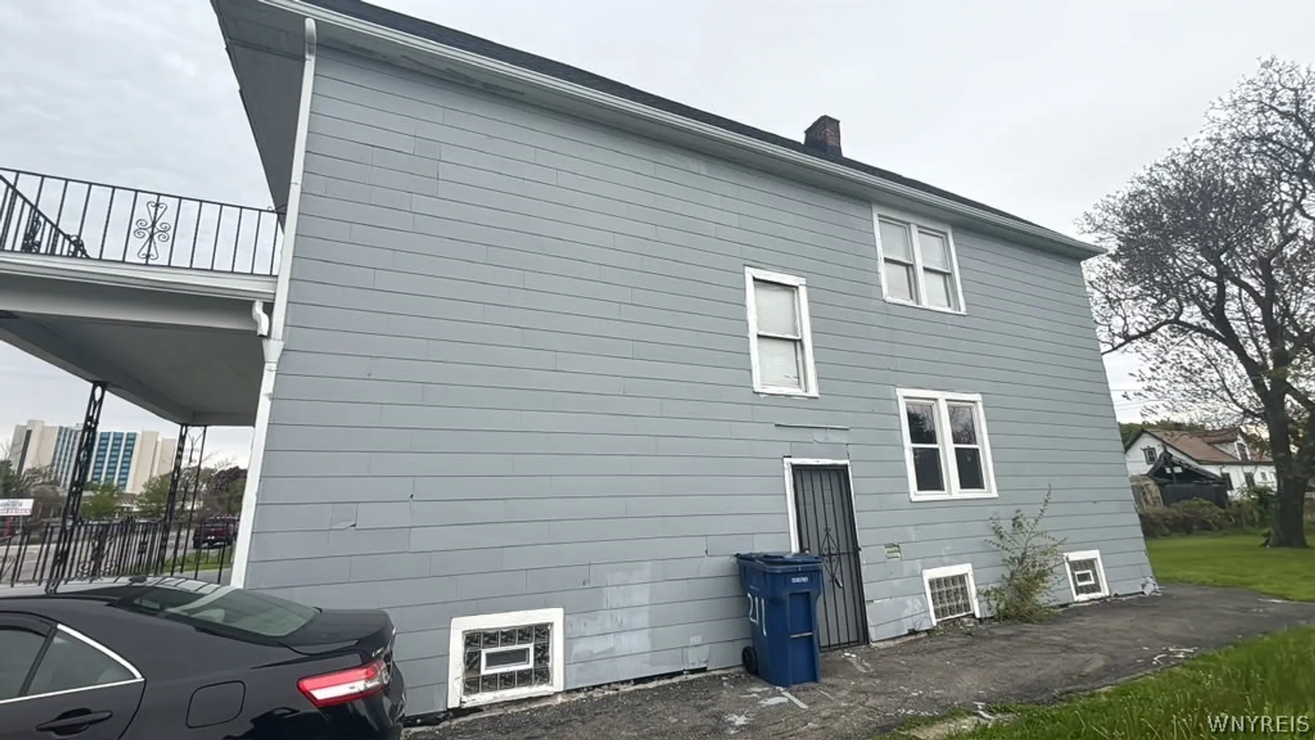 Property at 211 Grider Street, Buffalo, NY 14215 3