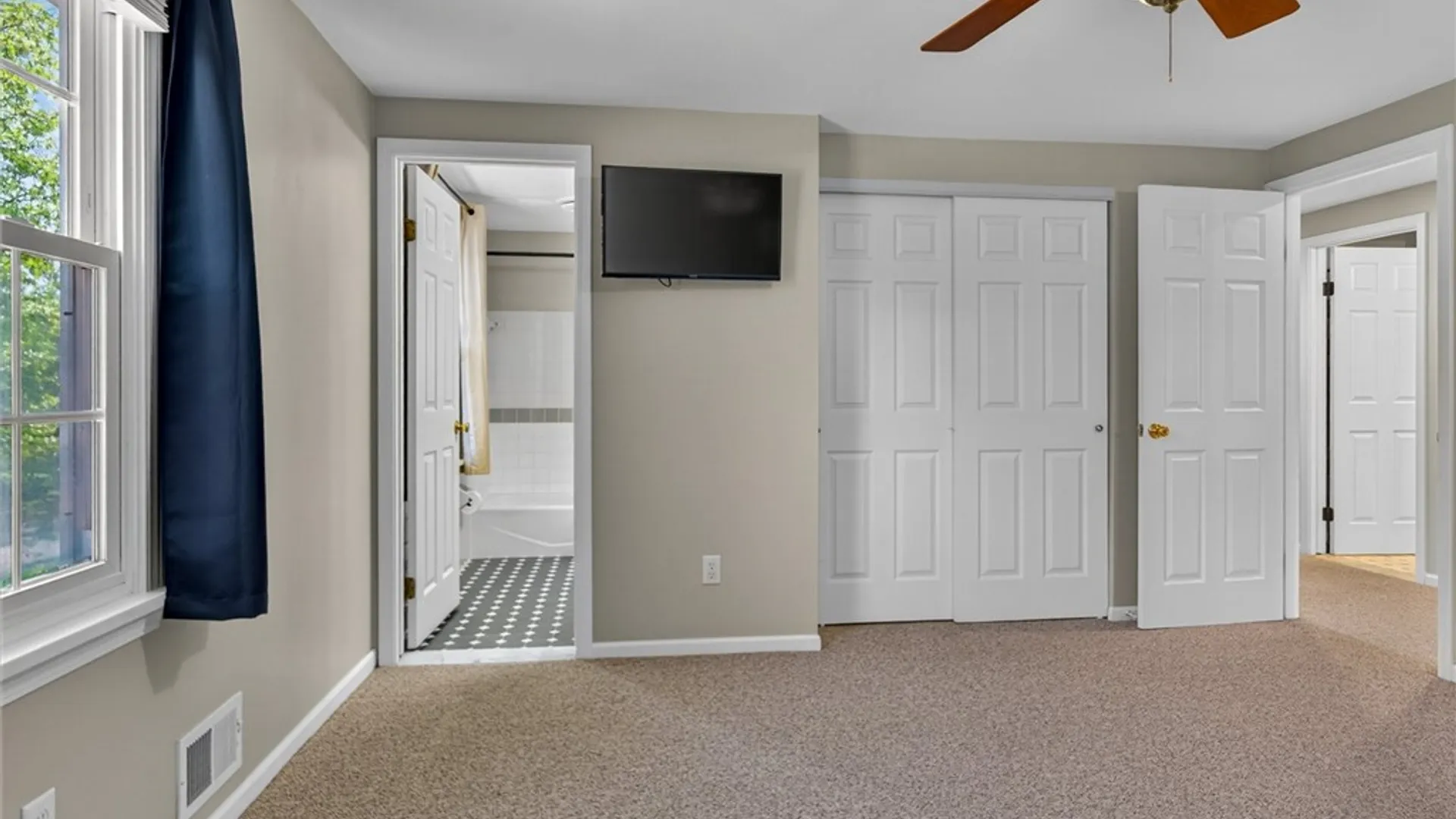 Property at 15 Bent Oak, Perinton, NY 14450 29