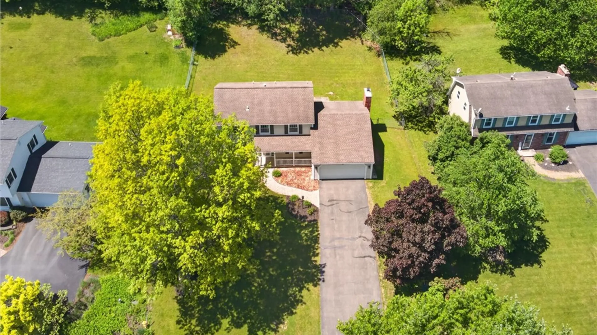 Property at 15 Bent Oak, Perinton, NY 14450 44