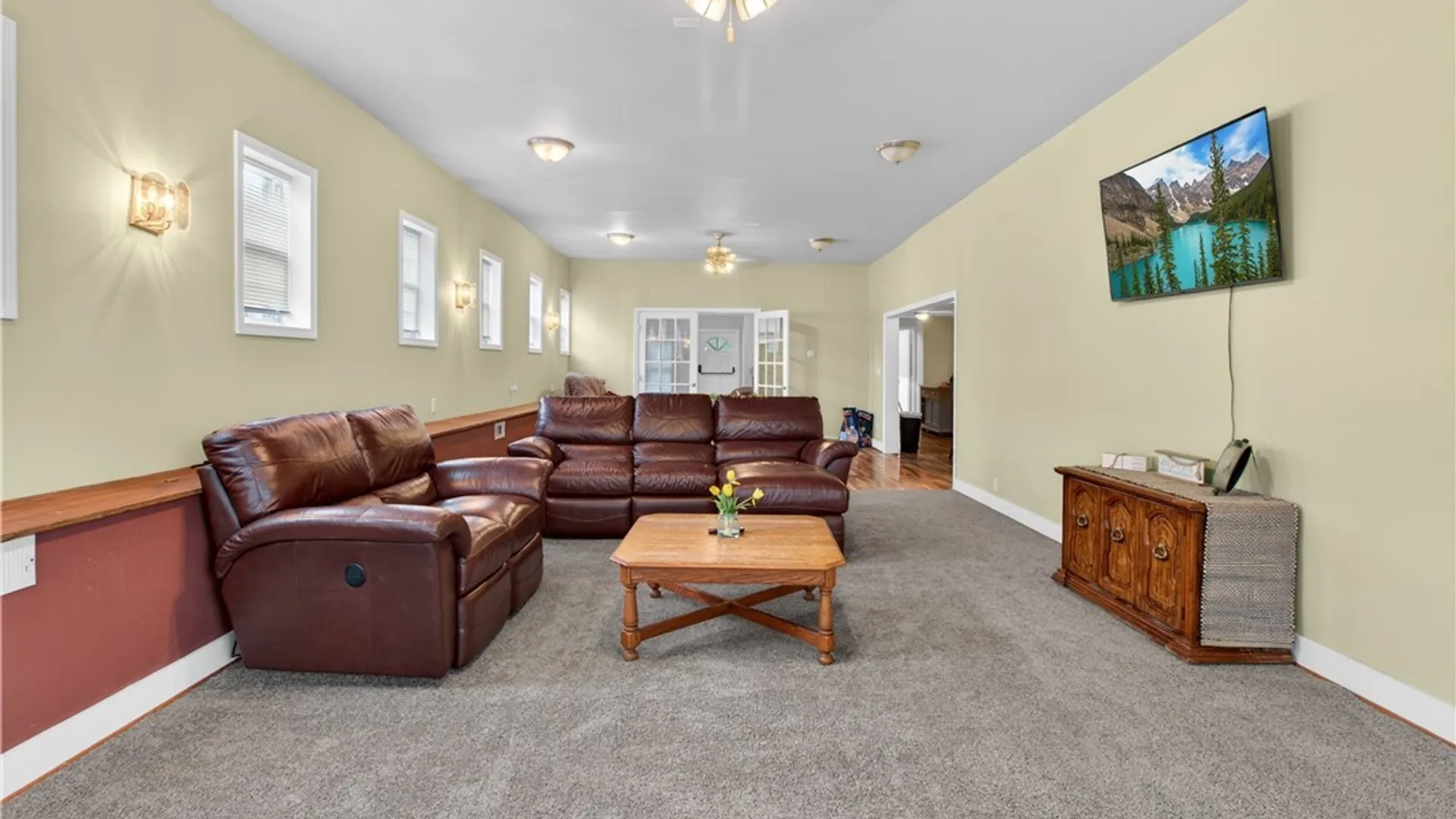 Property at 193 Cottage Street, Auburn, NY 13021 26