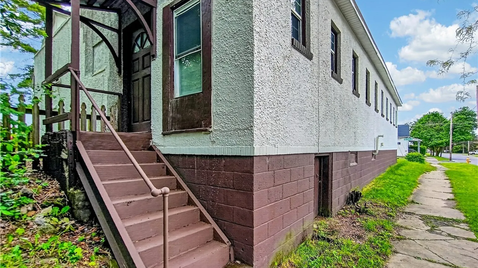 Property at 193 Cottage Street, Auburn, NY 13021 39