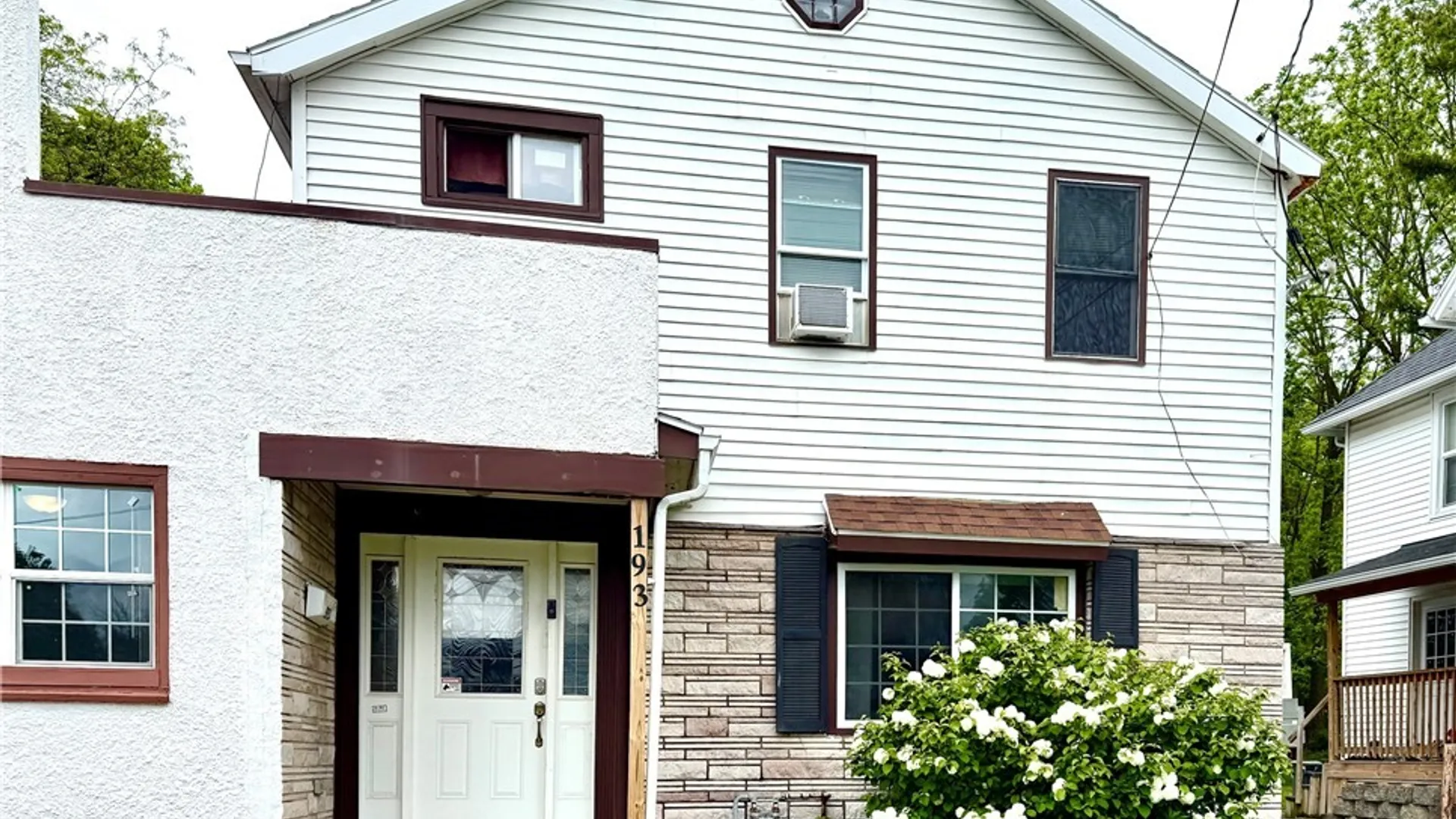 Property at 193 Cottage Street, Auburn, NY 13021 4