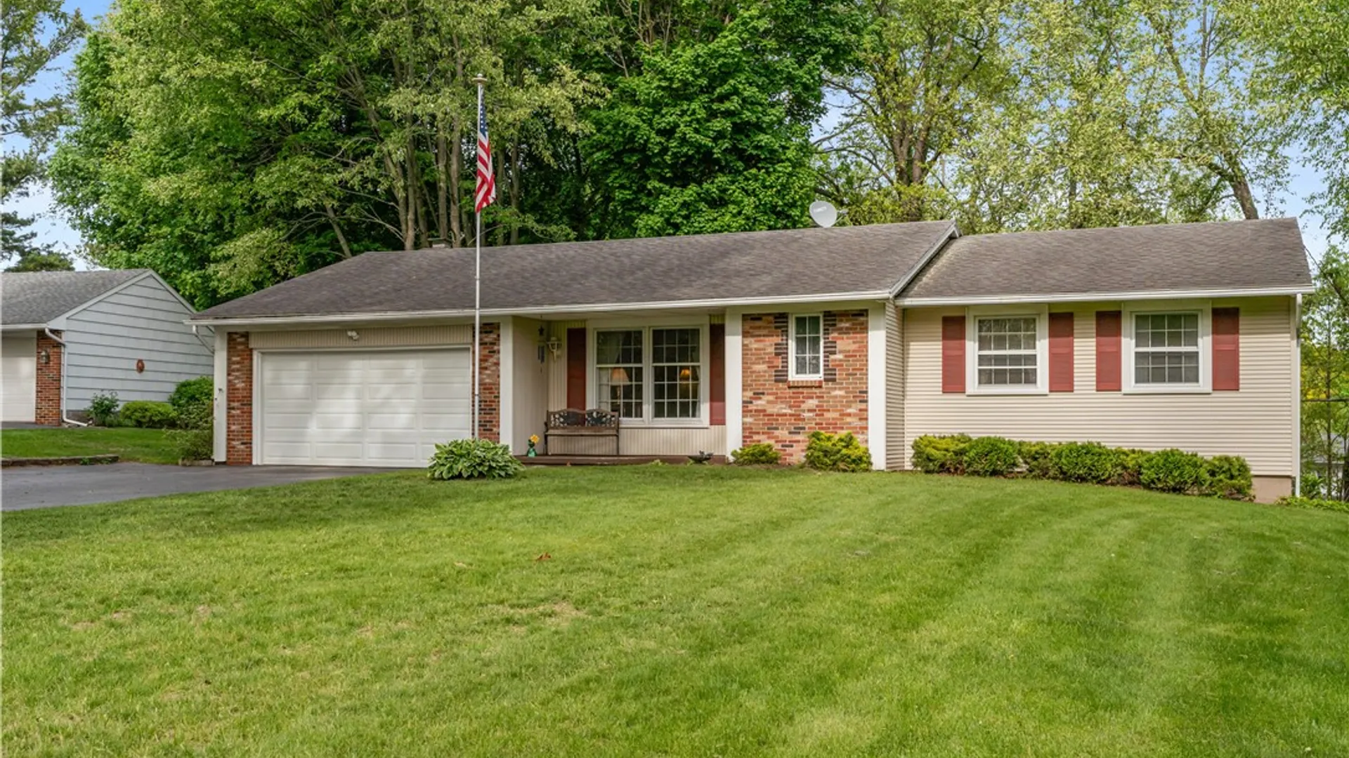 Property at 62 Gateway Road, Chili, NY 14624 4