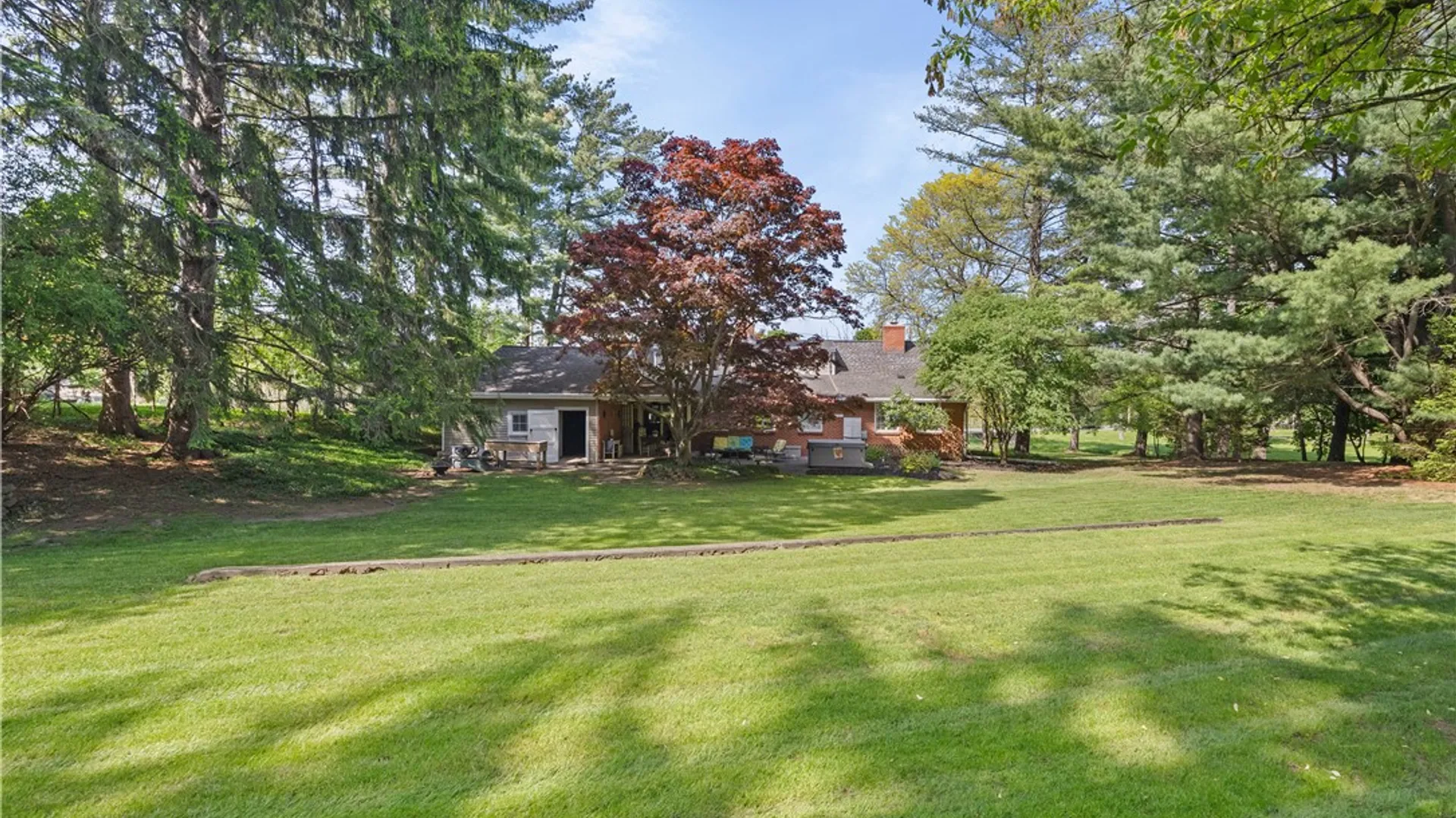 Property at 235 Castle Road, Henrietta, NY 14623 32