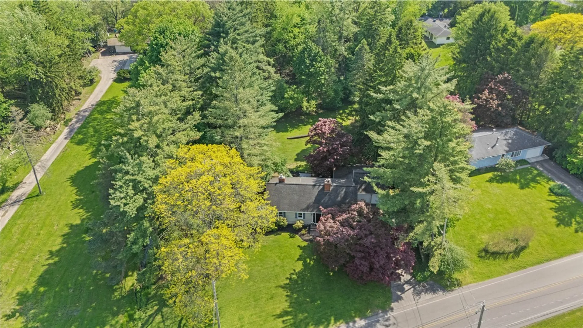 Property at 235 Castle Road, Henrietta, NY 14623 35