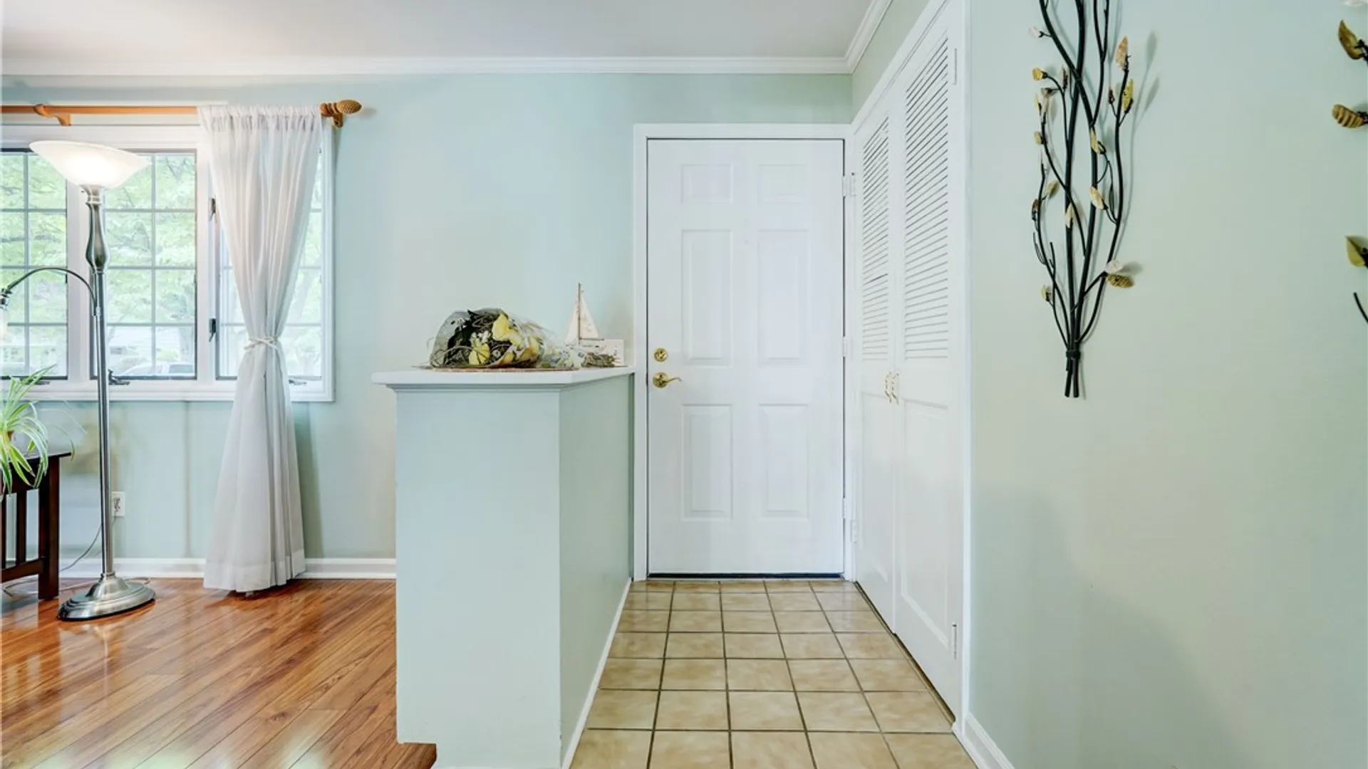 Property at 24 Cullens Run, Pittsford, NY 14534 12