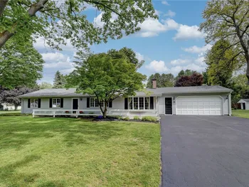Property at 24 Cullens Run, Pittsford, NY 14534