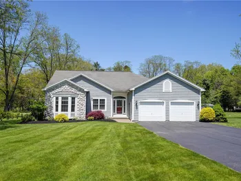 Property at 472 Vosburg Road, Webster, NY 14580