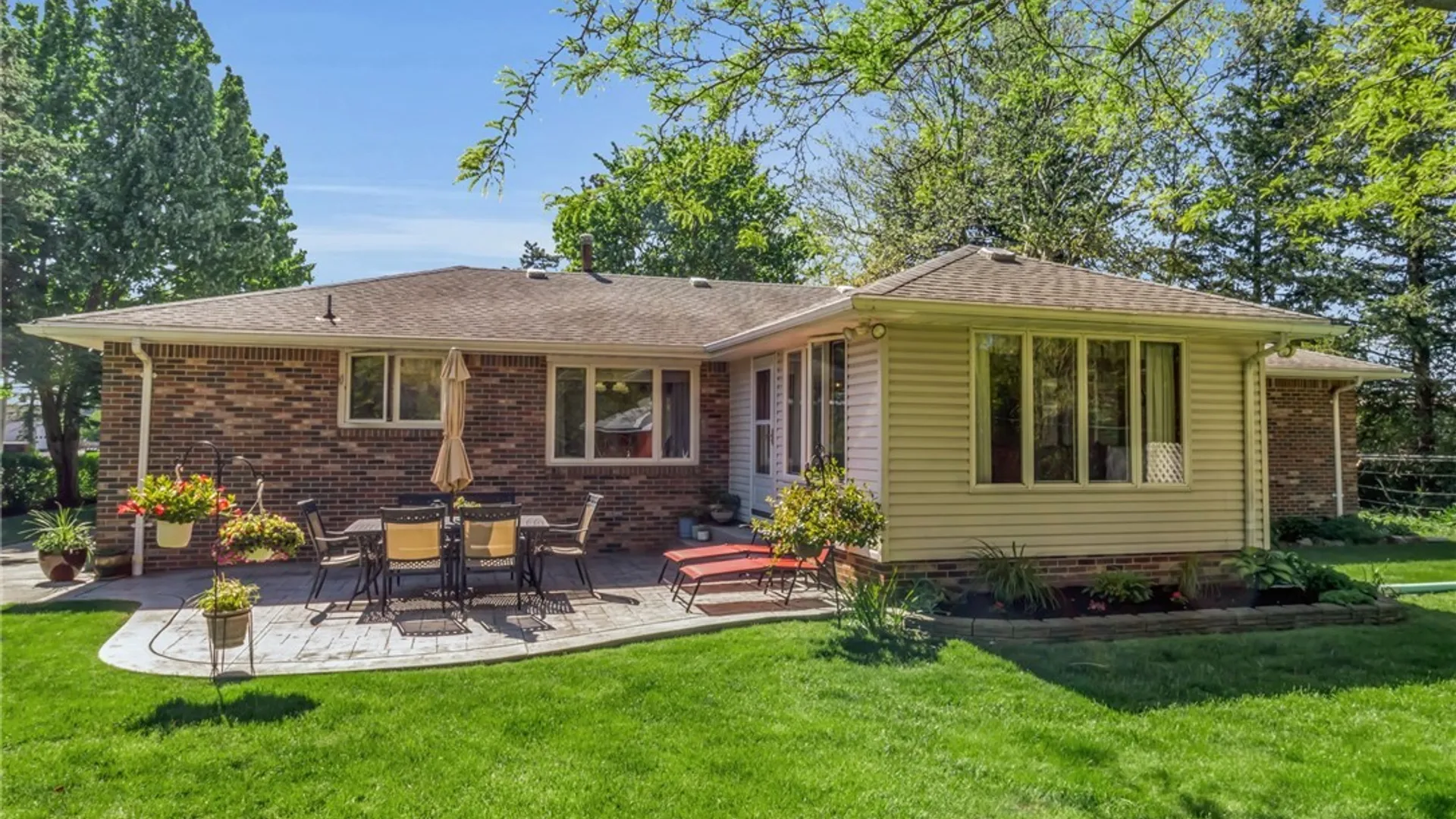 Property at 3965 California Road, Orchard Park, NY 14127 5