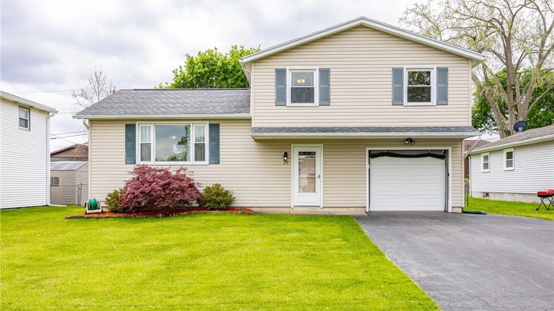 Property at 23 Morningstar Drive, Gates, NY 14606 2