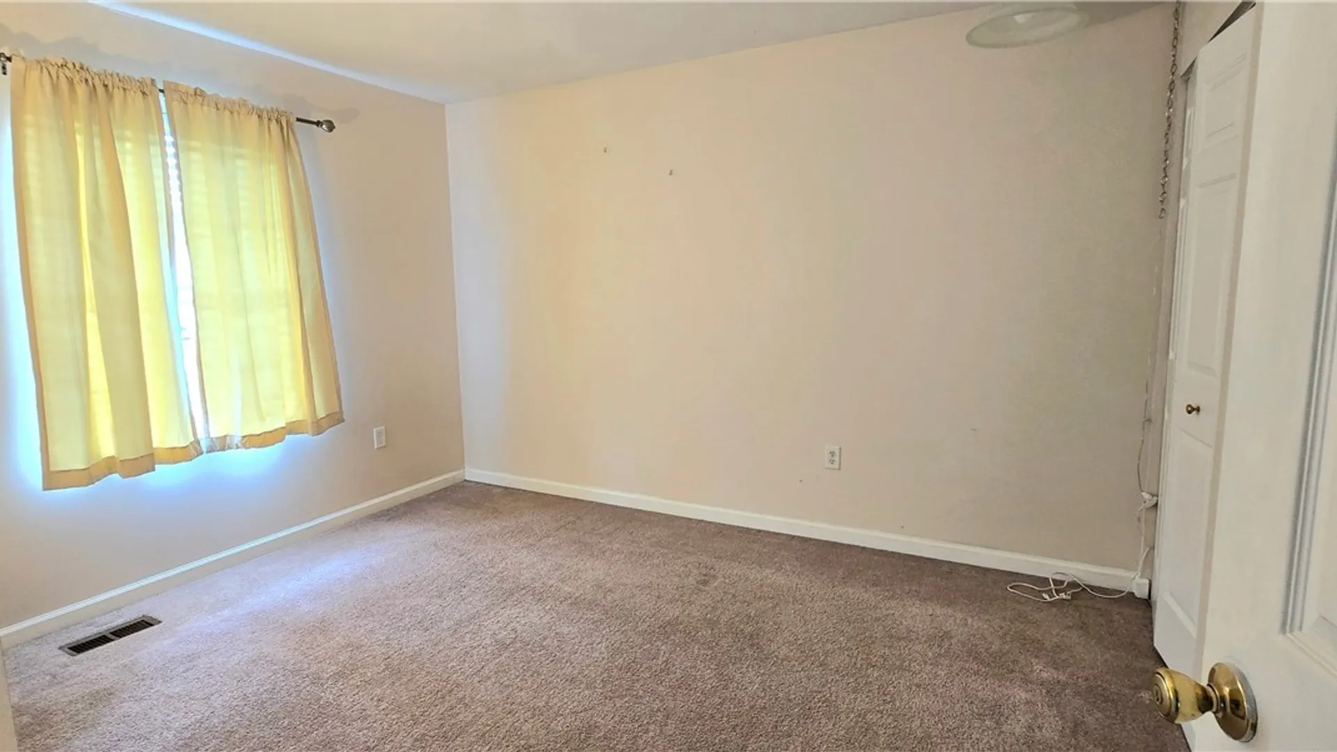 Property at 9422 Jacob Lane, Cicero, NY 13029 9