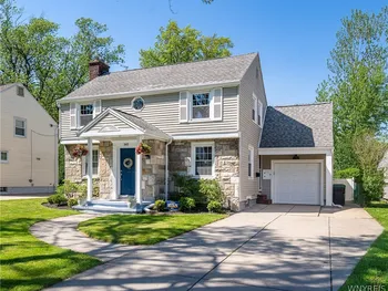 Property at 140 Meadow Lane, Tonawanda, NY 14223