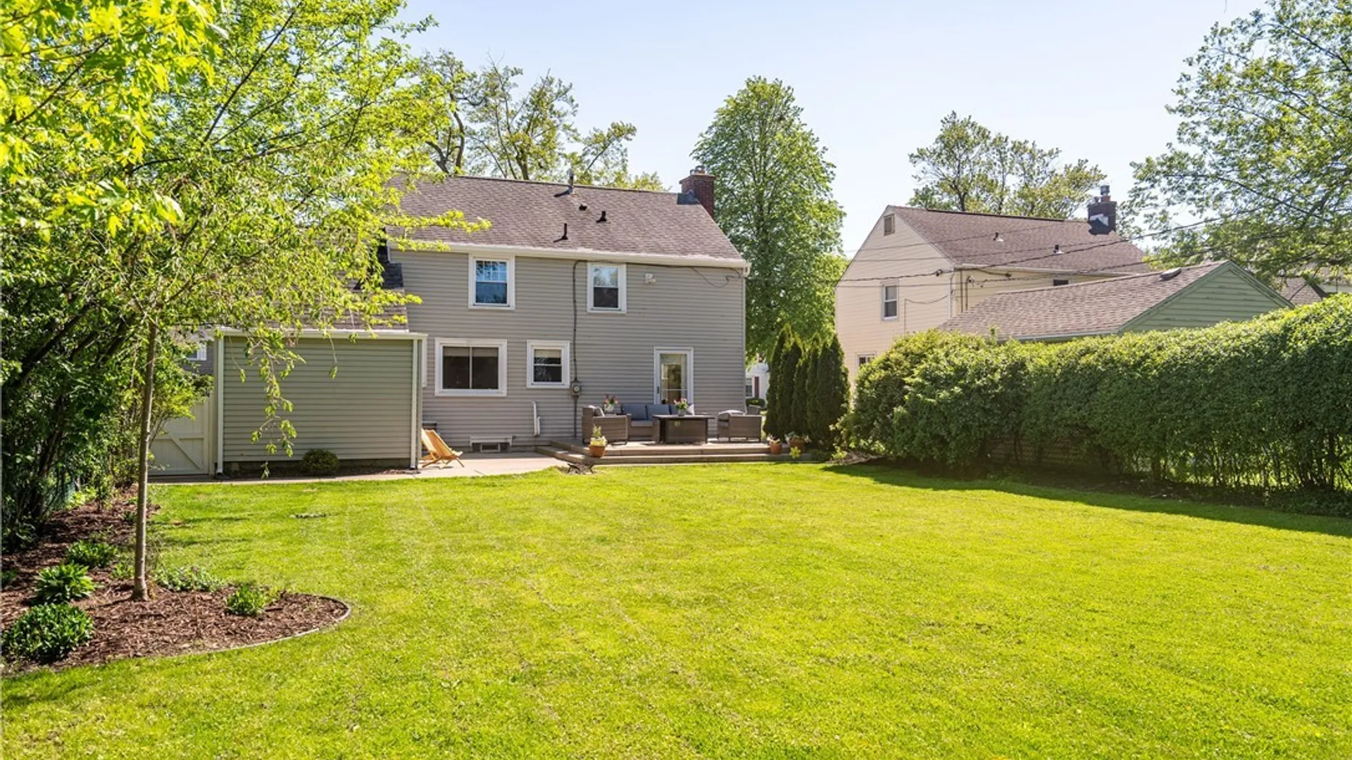 Property at 140 Meadow Lane, Tonawanda, NY 14223 34
