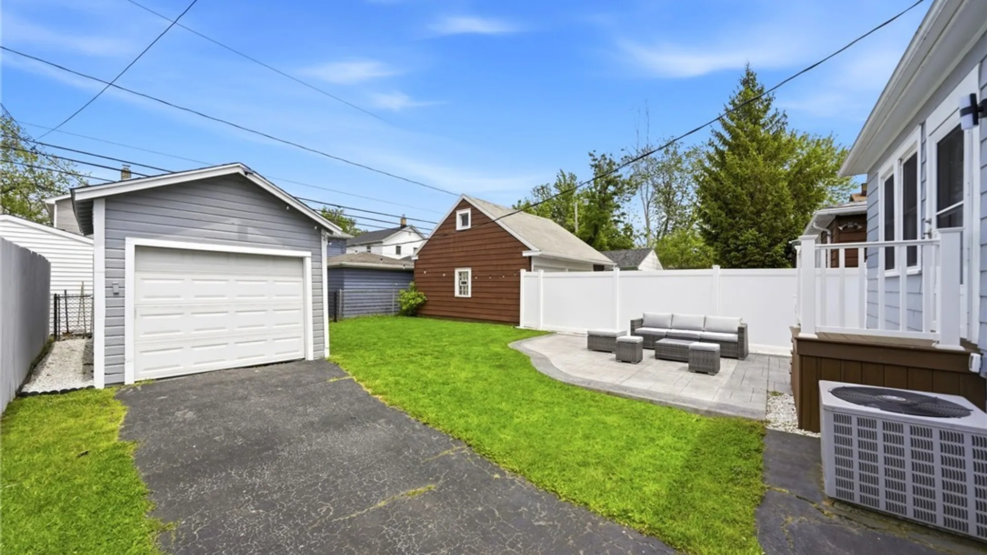 Property at 314 Sanders Road, Buffalo, NY 14216 35