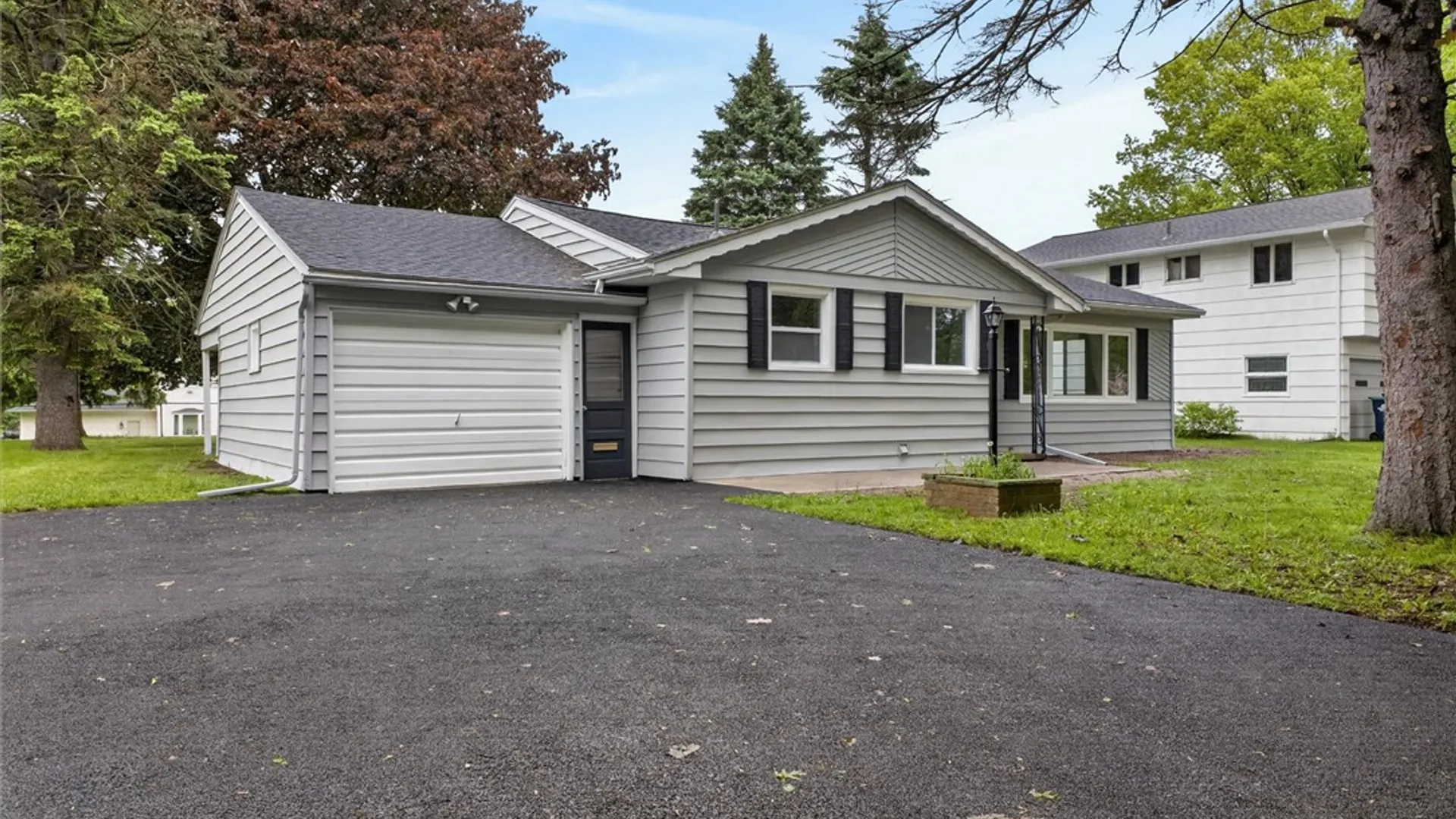 Property at 146 Suellen Drive, Irondequoit, NY 14609 2