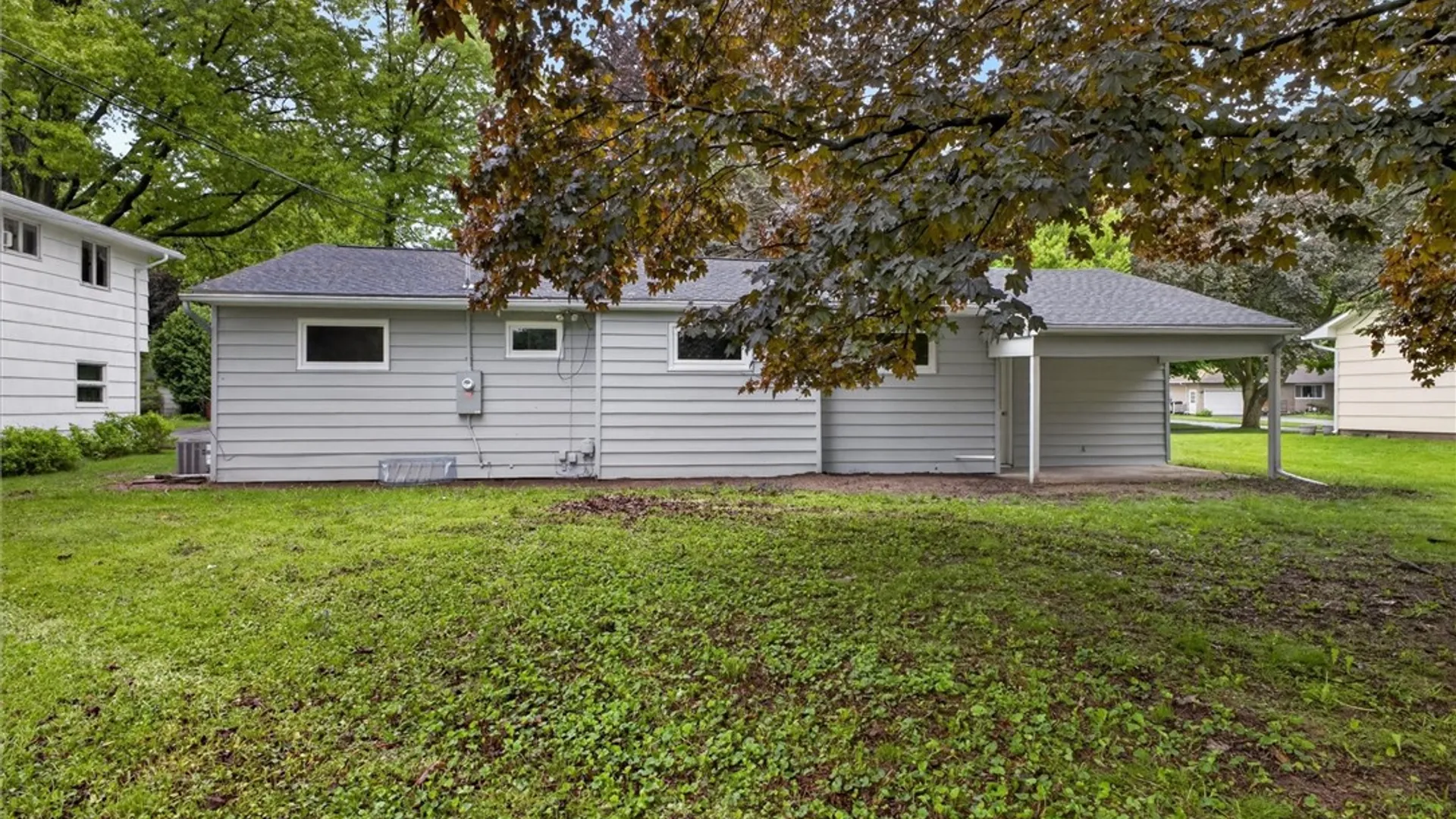 Property at 146 Suellen Drive, Irondequoit, NY 14609 29