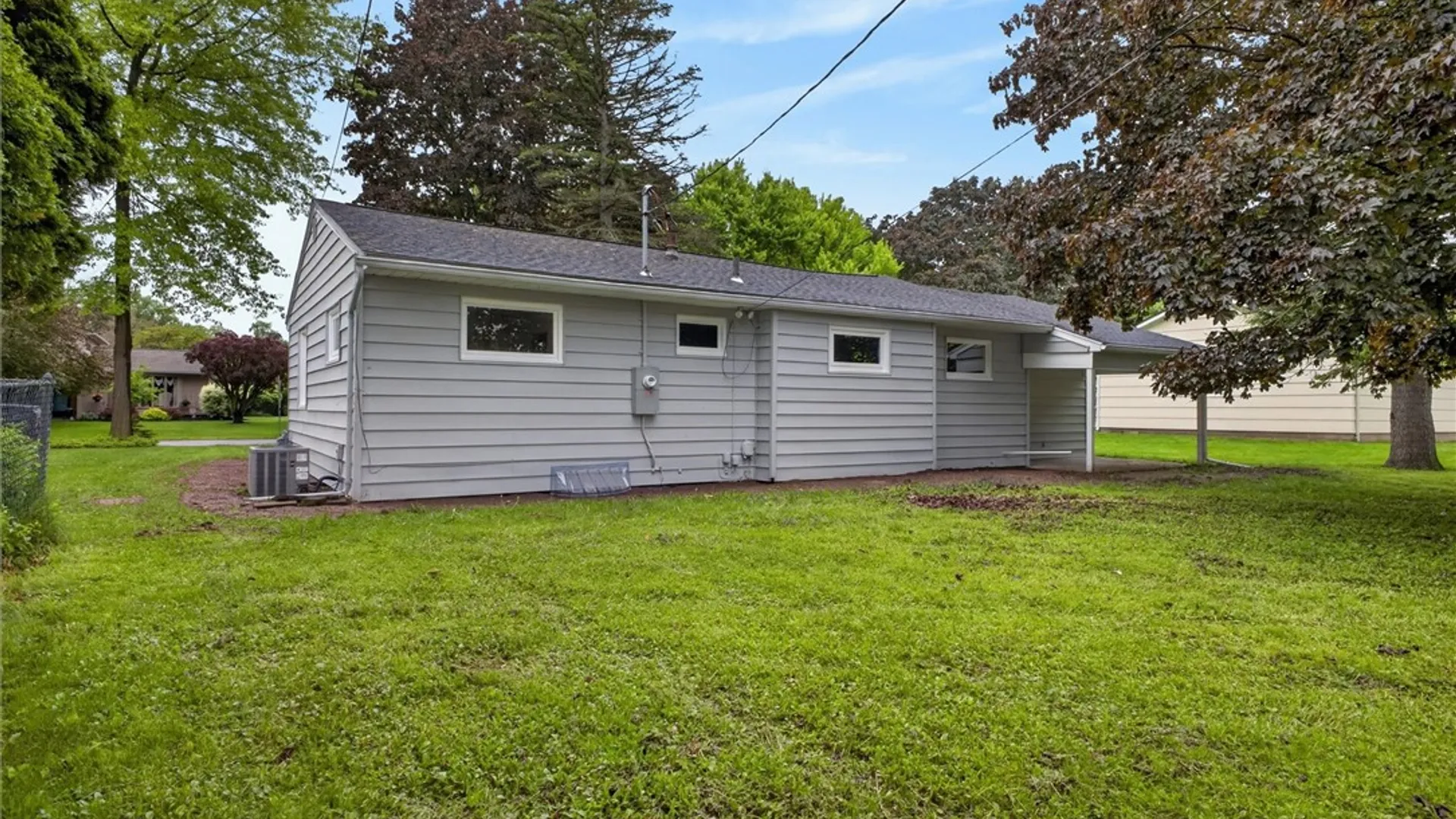 Property at 146 Suellen Drive, Irondequoit, NY 14609 30