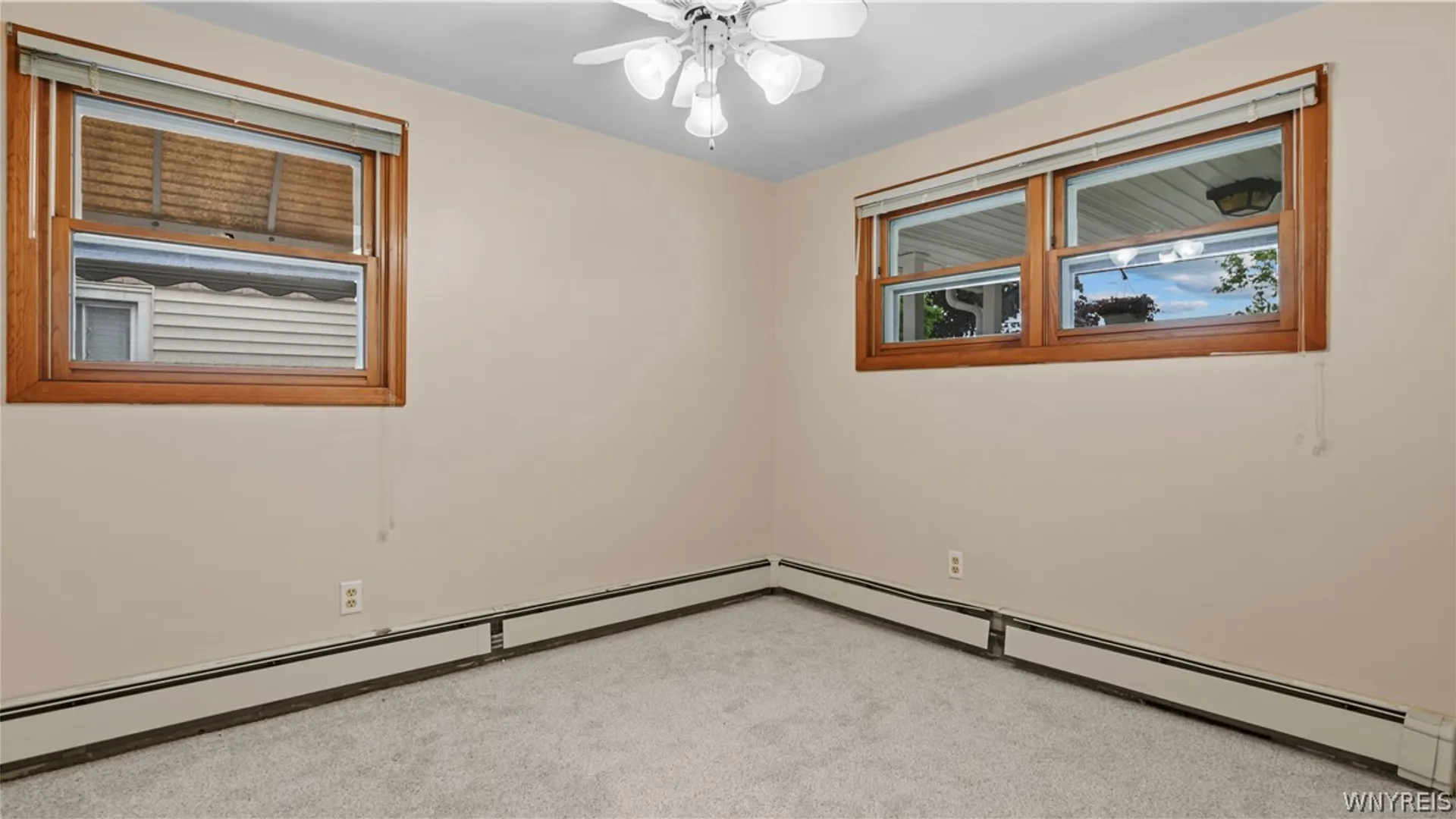Property at 110 Balbach Drive, Cheektowaga, NY 14225 15