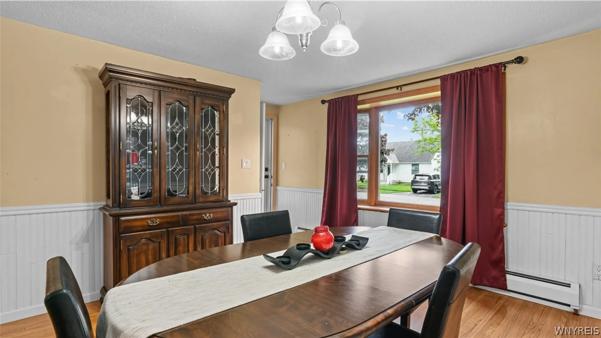 Property at 110 Balbach Drive, Cheektowaga, NY 14225 4