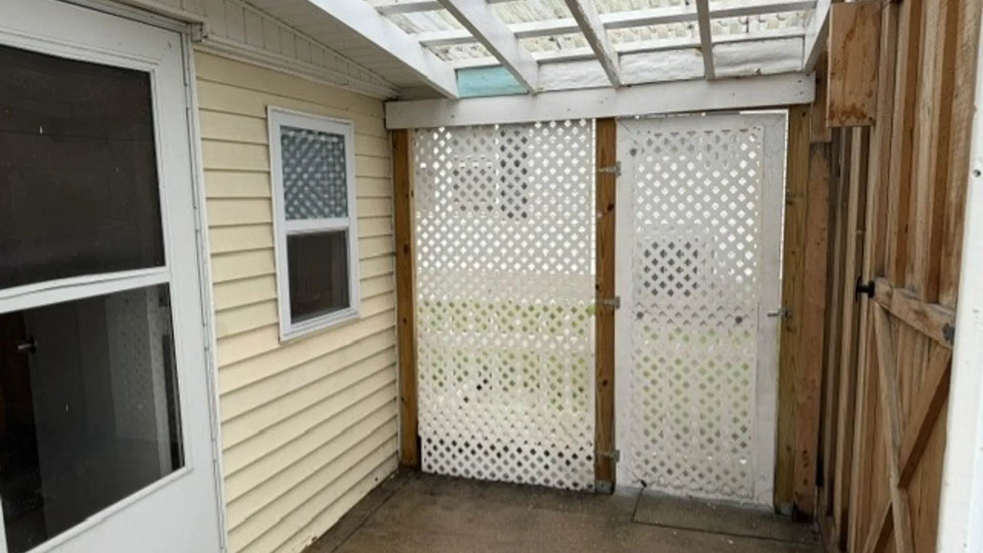 Property at 13 Lorraine Place, West Seneca, NY 14224 33