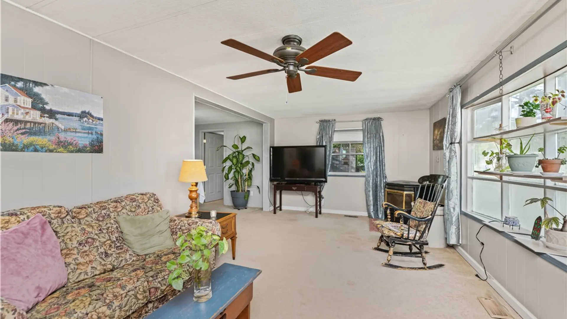 Property at 728 Bass Run Lane, Hamlin, NY 14464 15