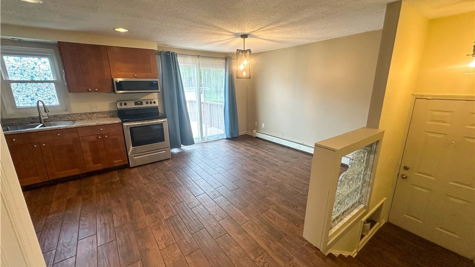 Property at 30 Ely Road, Cheektowaga, NY 14043 3