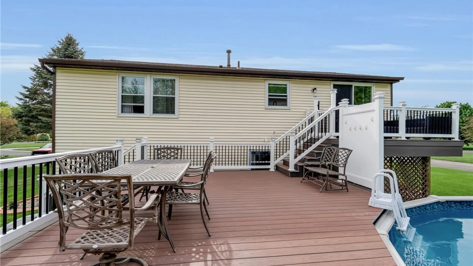 Property at 6658 Royal Parkway, Lockport Town, NY 14094 43