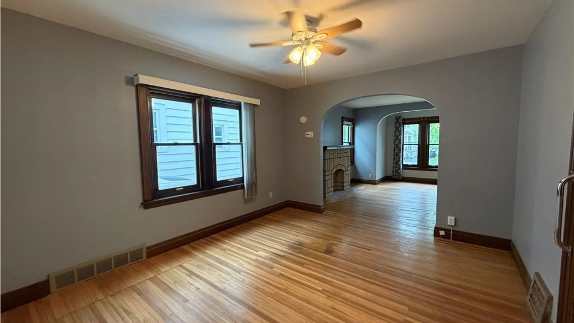 Property at 52 Kenwood Road, Tonawanda, NY 14217 7