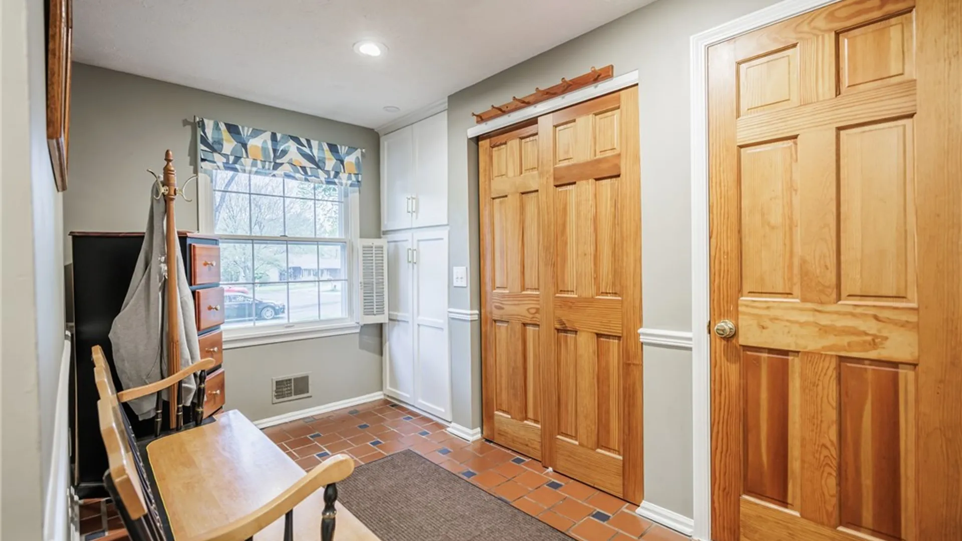 Property at 347 Brooksboro Drive, Webster, NY 14580 4
