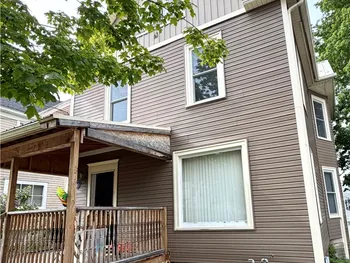 210 W Oak Orchard Street, Shelby, NY 14103