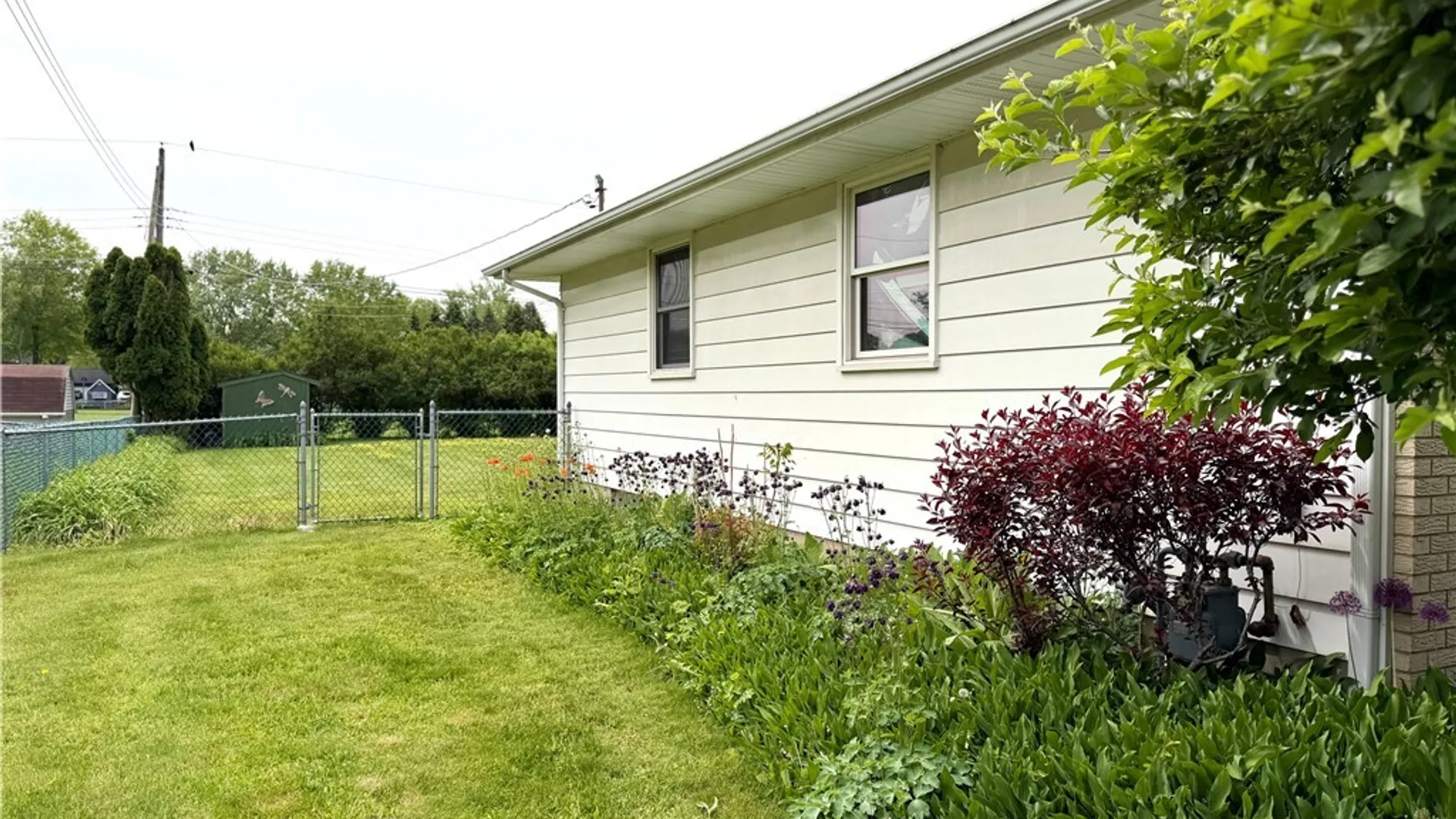 Property at 4005 Staley Drive, Hamburg, NY 14075 22