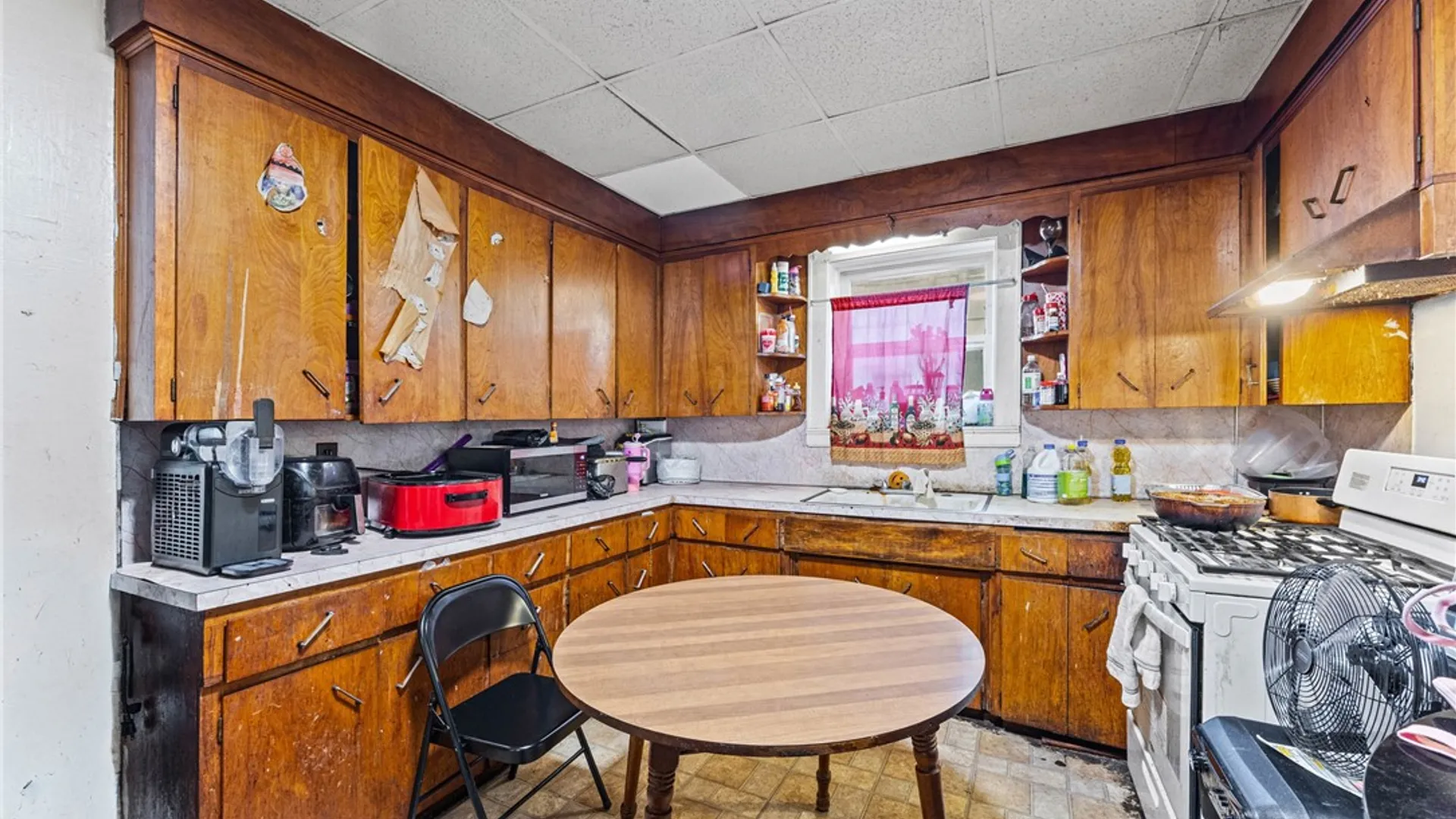 Property at 18 Bauer Street, Rochester, NY 14606 11