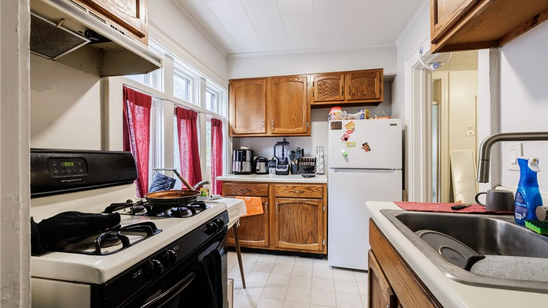 Property at 420 Oxford Street, Rochester, NY 14607 12
