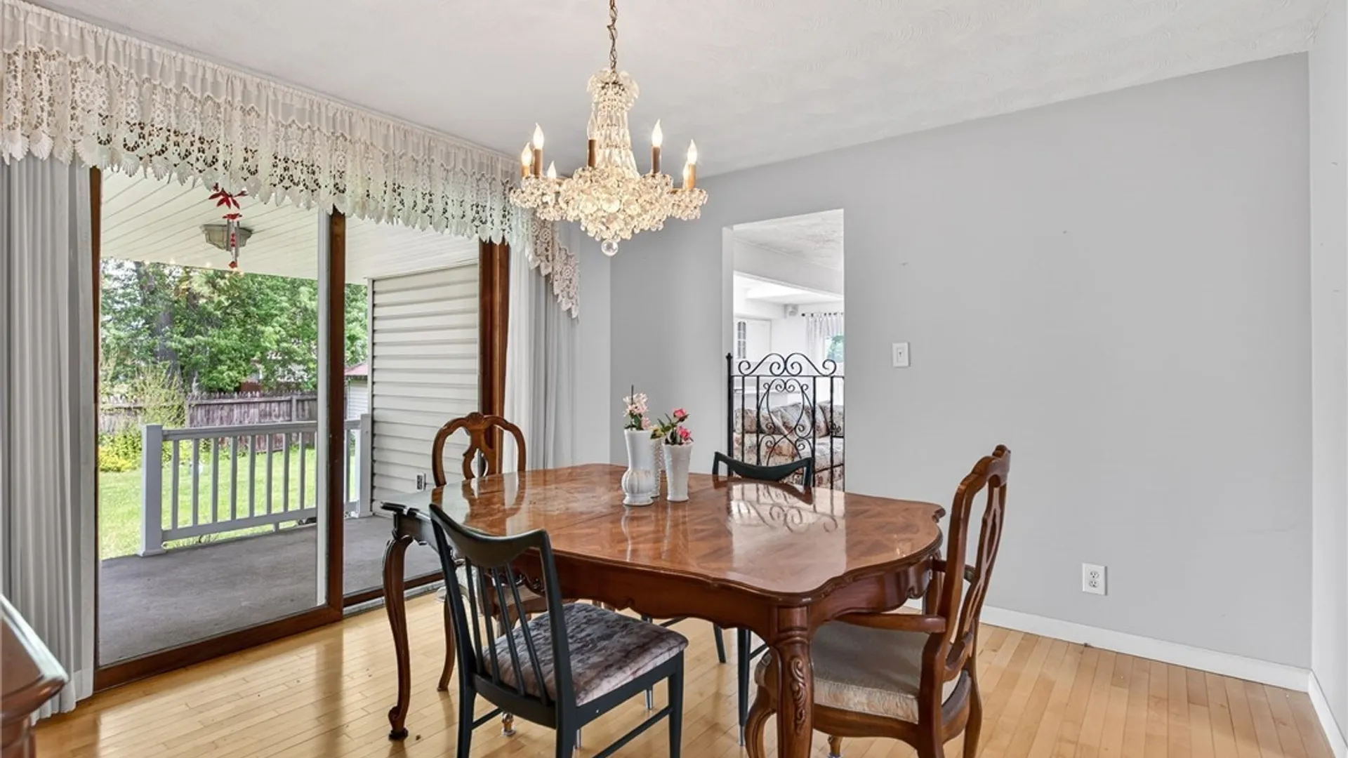 Property at 7706 Saint Joseph Road, Niagara, NY 14304 15