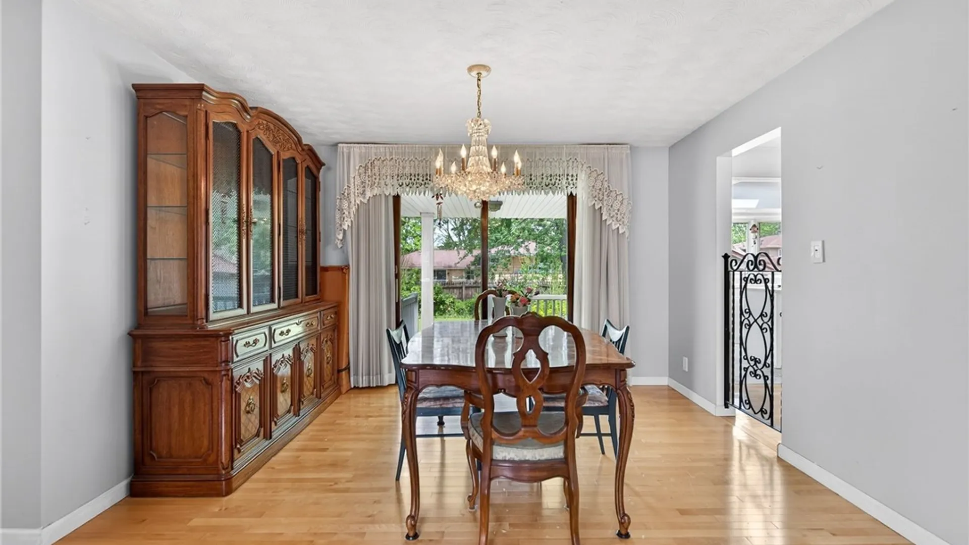 Property at 7706 Saint Joseph Road, Niagara, NY 14304 16