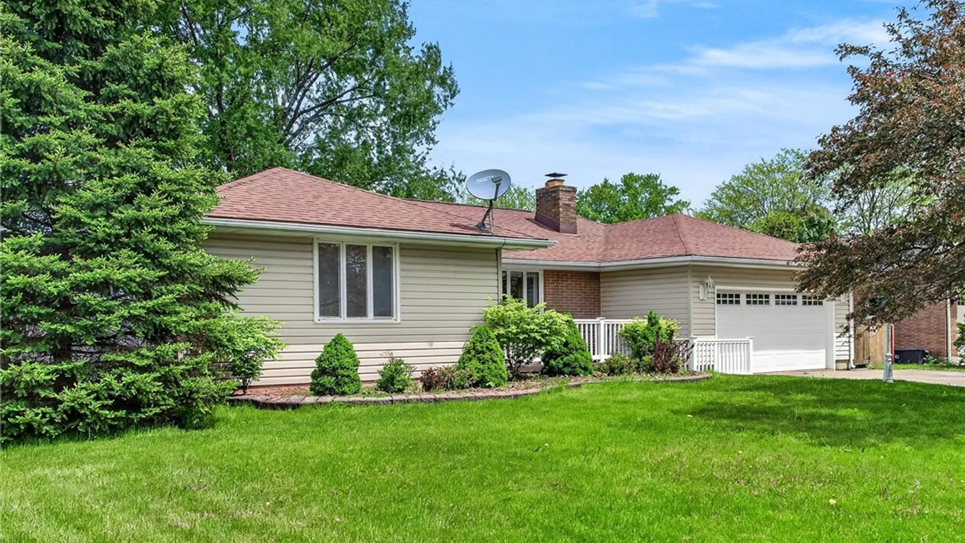 Property at 7706 Saint Joseph Road, Niagara, NY 14304 2