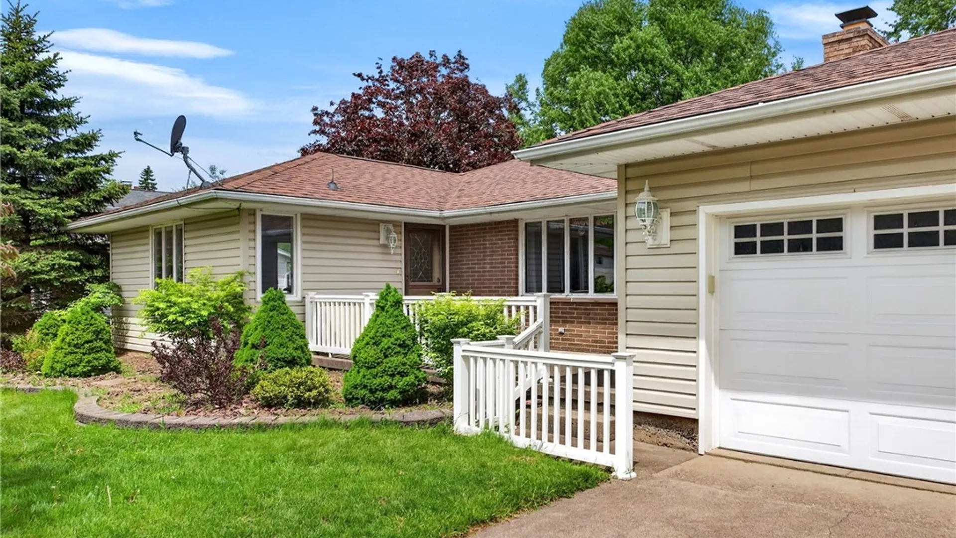 Property at 7706 Saint Joseph Road, Niagara, NY 14304 41