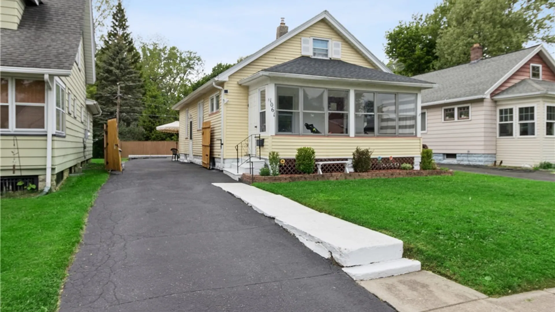 Property at 1061 Bennington Drive, Greece, NY 14616 4
