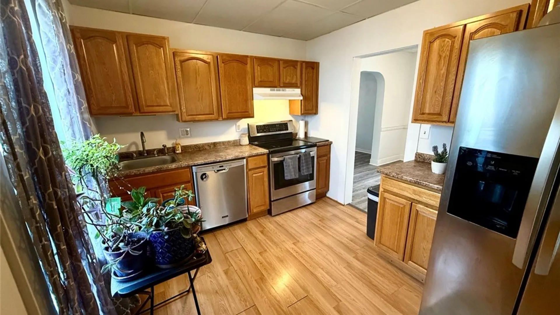 Property at 212 E Maple Avenue, East Rochester, NY 14445 4