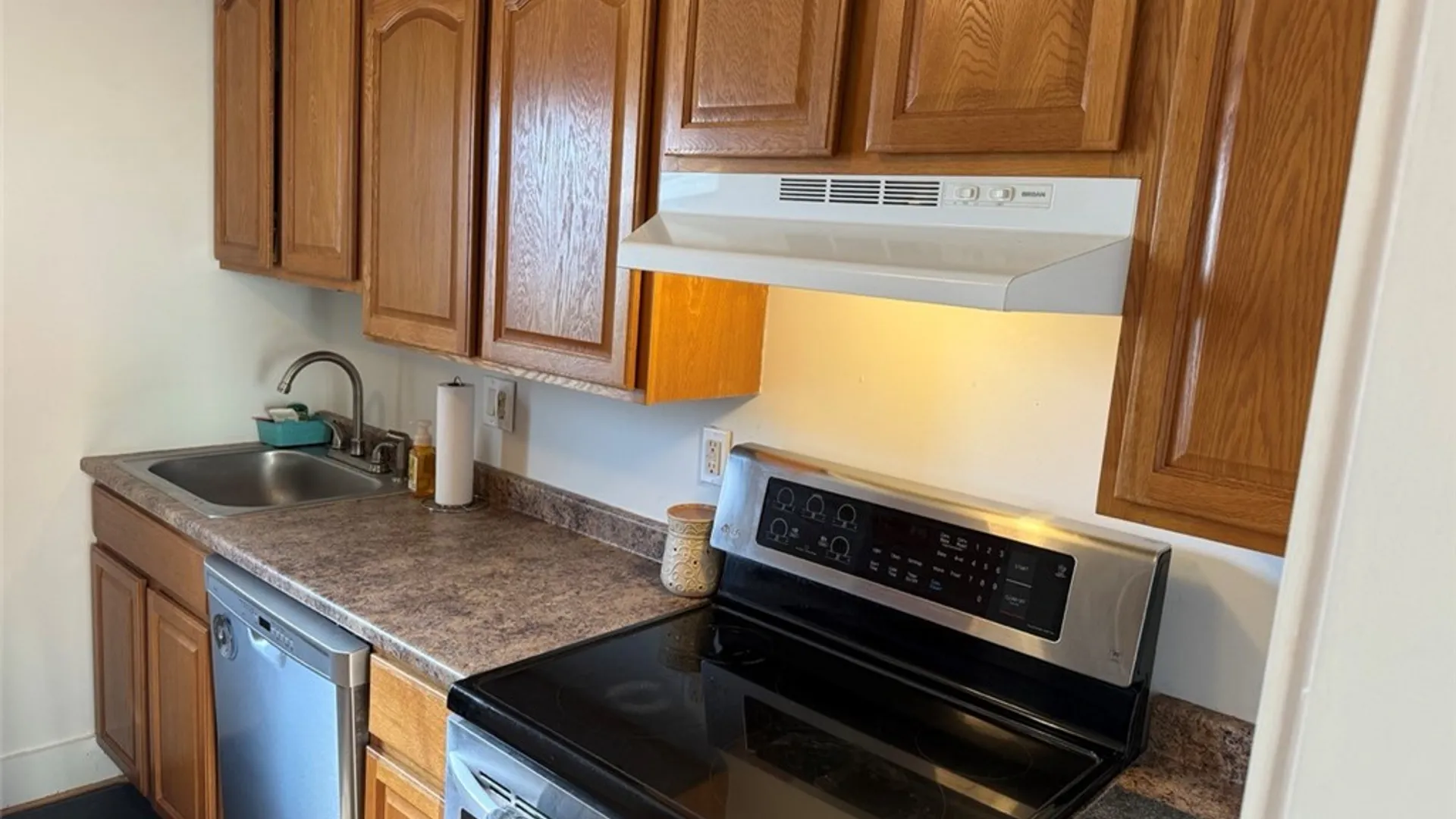 Property at 212 E Maple Avenue, East Rochester, NY 14445 5