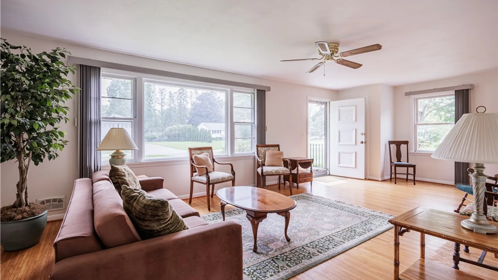 Property at 99 Horizon Drive, Penfield, NY 14625 4