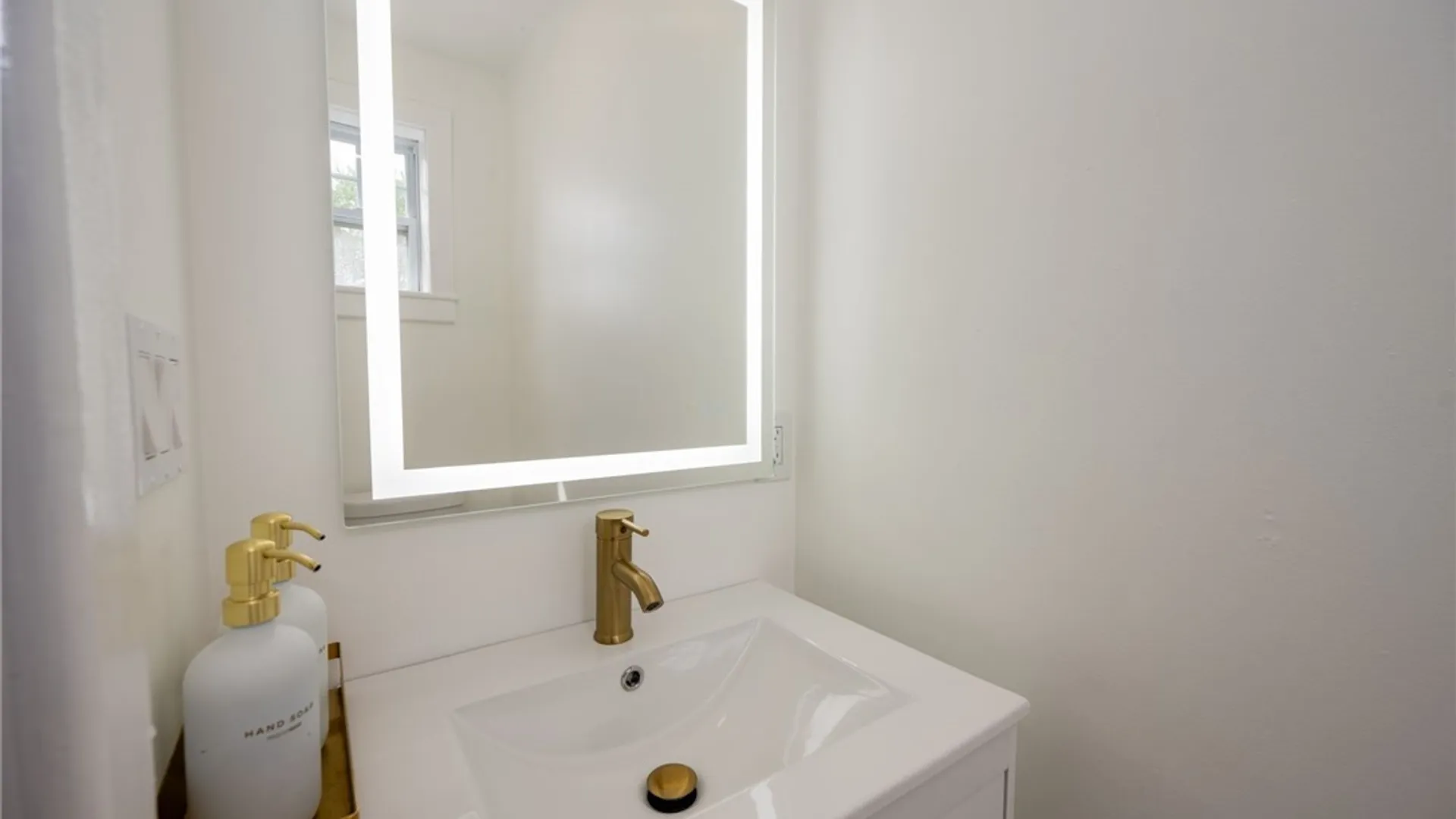 Property at 55 Lind Avenue, West Seneca, NY 14224 32