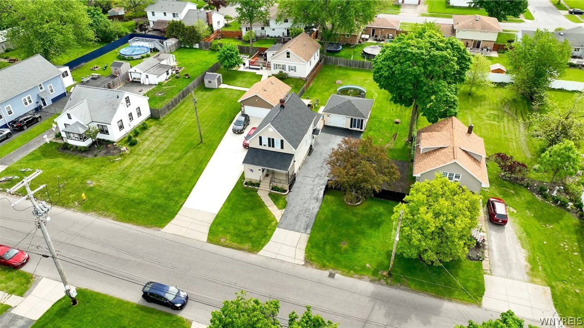 Property at 55 Lind Avenue, West Seneca, NY 14224 45