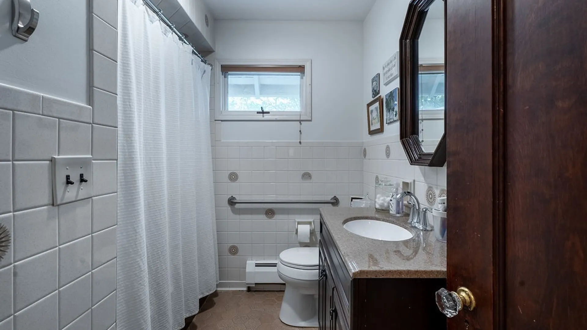 Property at 10 Summit Avenue, Buffalo, NY 14214 24