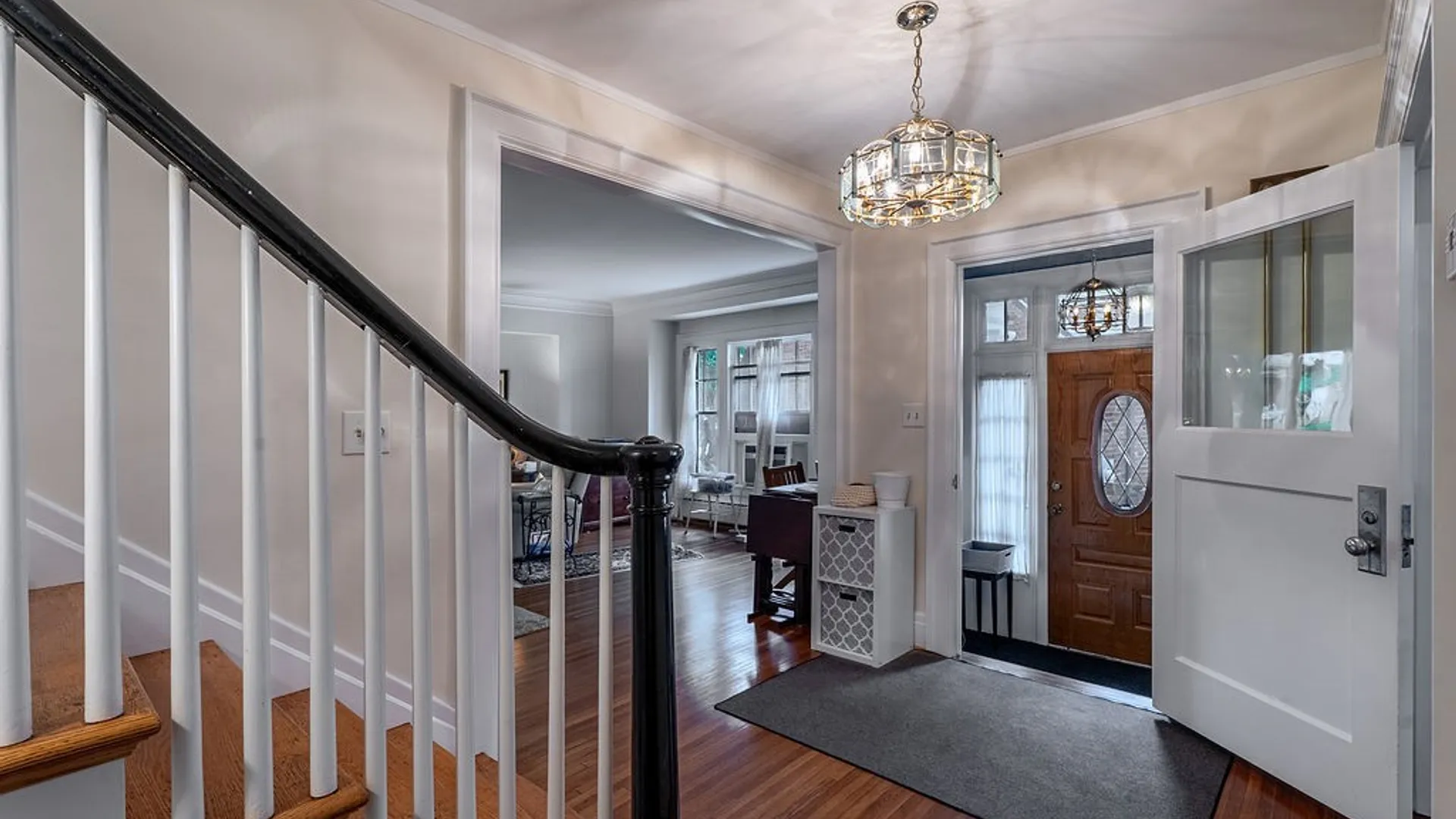 Property at 10 Summit Avenue, Buffalo, NY 14214 5
